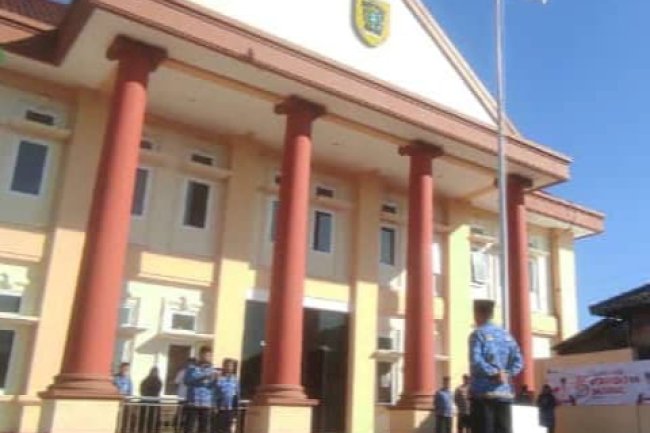 Kata Pengantar Camat 