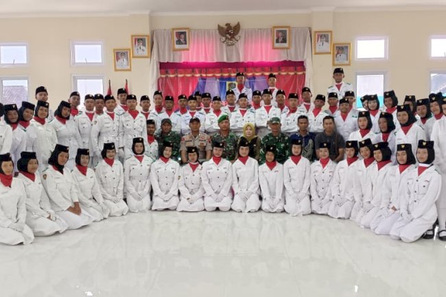 PENGUKUHAN PASKIB TINGKAT KECAMATAN TULUNG TAHUN 2025