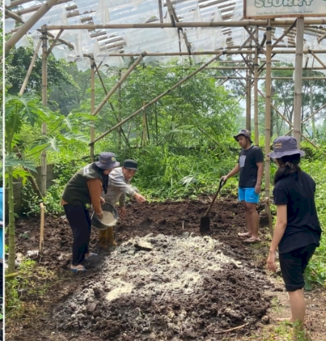 TIM KKN UNS 56.1 Desa Mundu Kecamatan Tulung