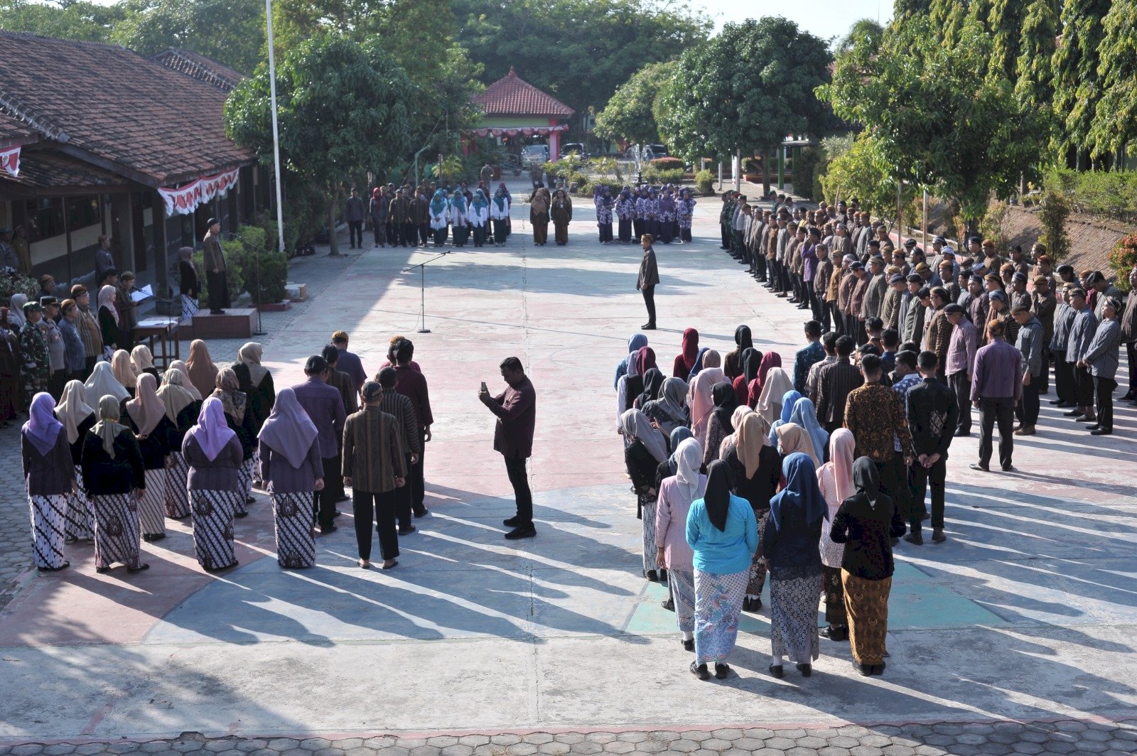 UPACARA MENGETI   HADEGING KLATEN INGKANG KAPING  221 (KALIH ATUS SELIKUR) WARSA 2025  (KALIH EWU SELANGKUNG)