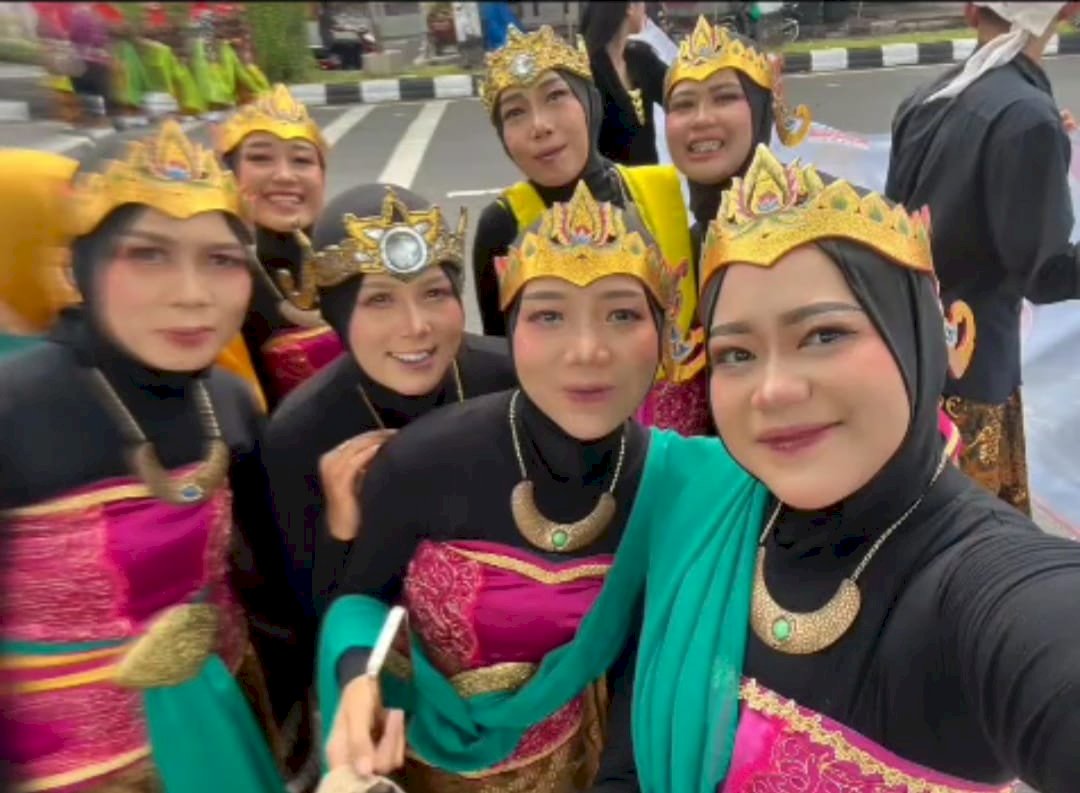 KARNAVAL BUDAYA KONTINGEN KECAMATAN TULUNG 