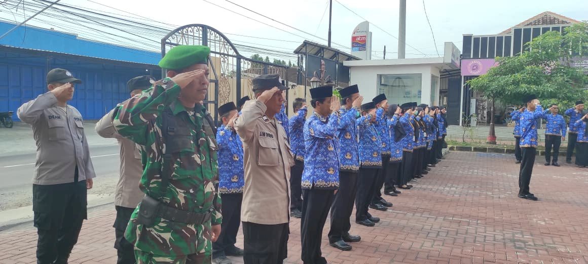 “UPACARA PERINGATAN HARI ULANG TAHUN KORPS PEGAWAI  REPUBLIK  INDONESIA  KE  -  54 TINGKAT KECAMATAN TULUNG KLATEN TAHUN 2025”.
